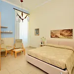 Konukevi Balcone Su Otranto