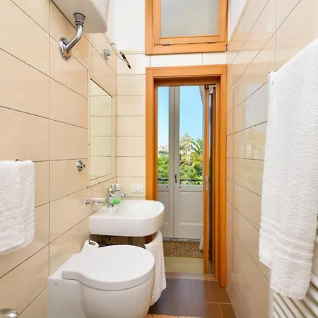 Balcone Su Гостевой дом Отранто