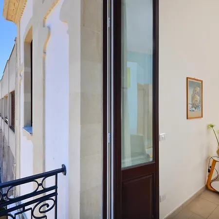 Balcone Su Otranto